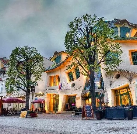 Stylish Grandic With Terrace In Center Next To The Beach.