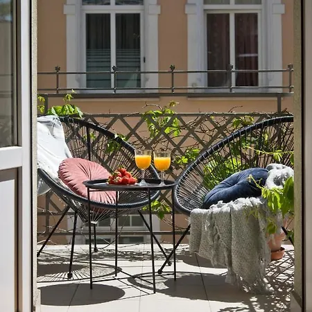 Stylish Grandic With Terrace In Center Next To The Beach.